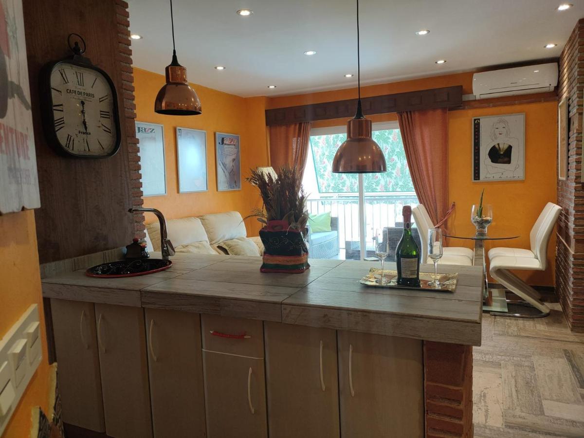 Apartamento Con Encanto Y Preciosas Vistas Junto A La Playa Almuñécar Kültér fotó